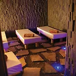 Garden Relais Hotel 3*